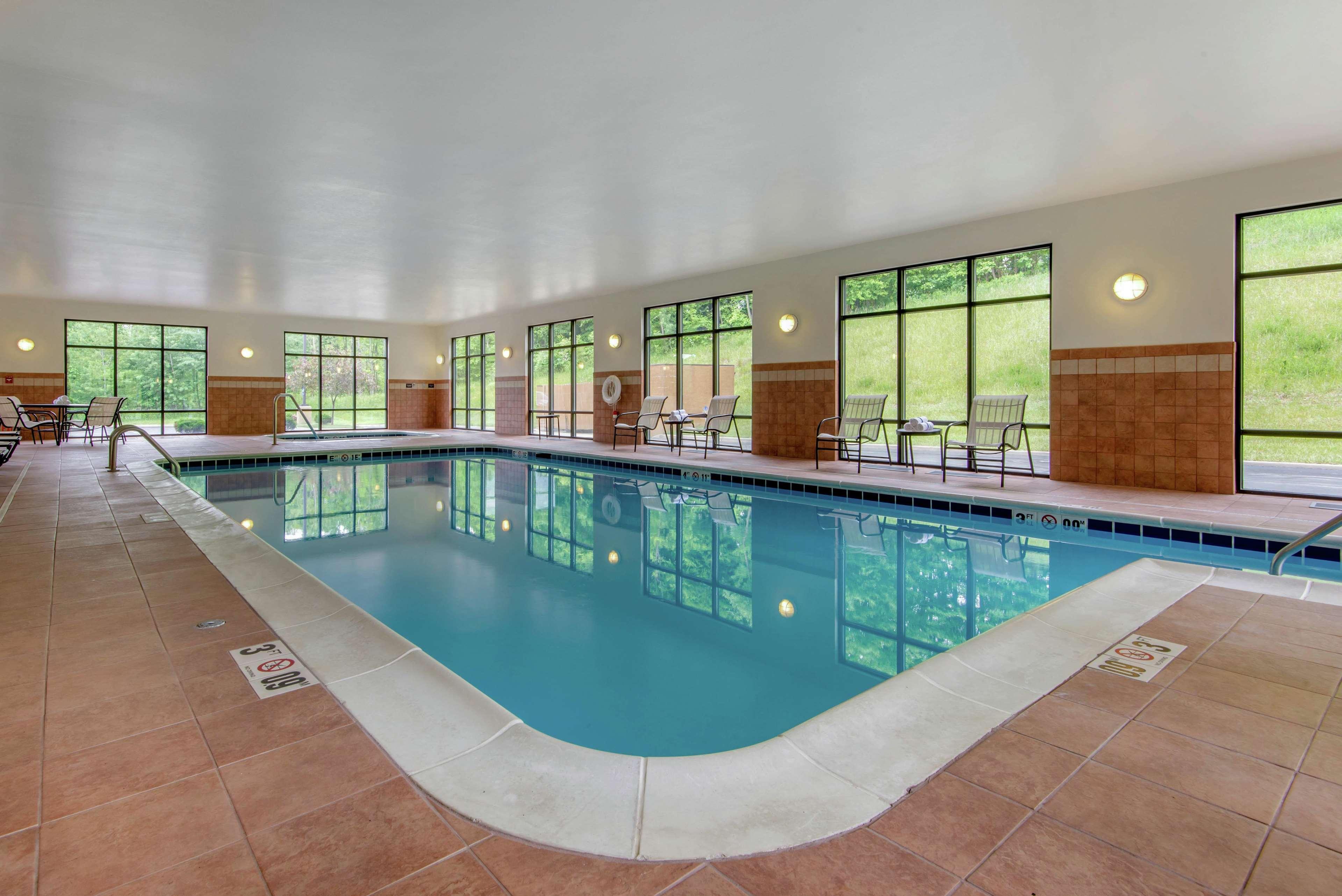 Hampton Inn Meadville Extérieur photo