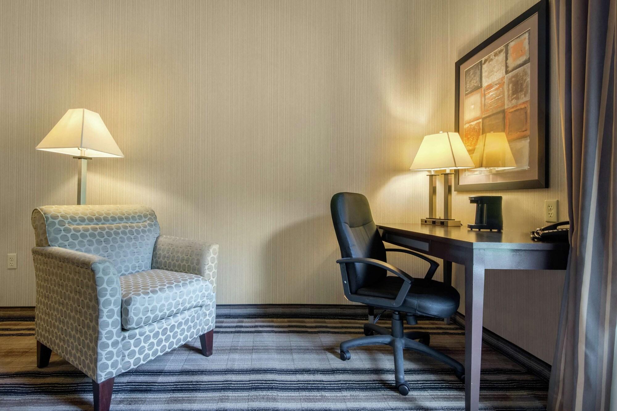 Hampton Inn Meadville Extérieur photo