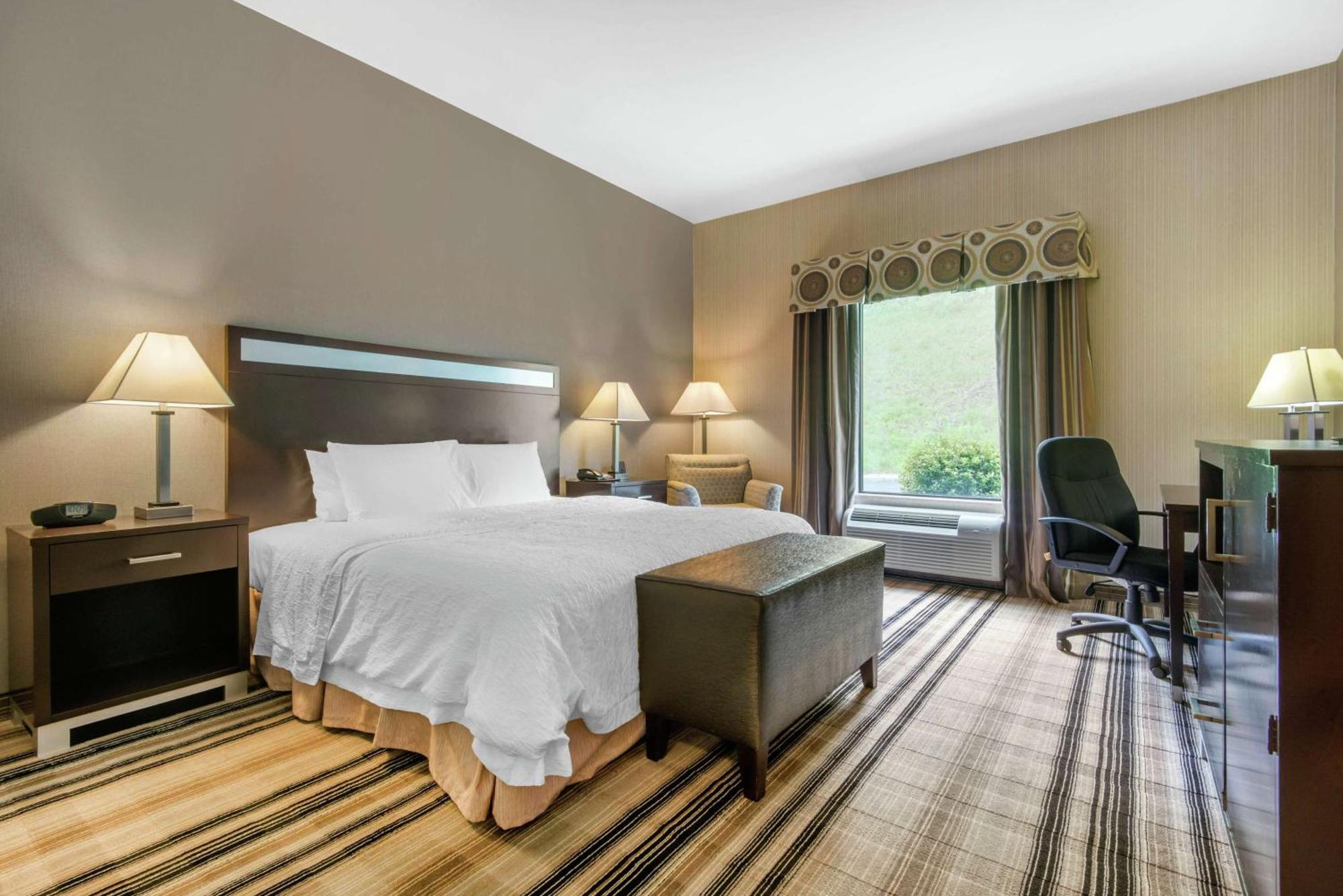 Hampton Inn Meadville Extérieur photo