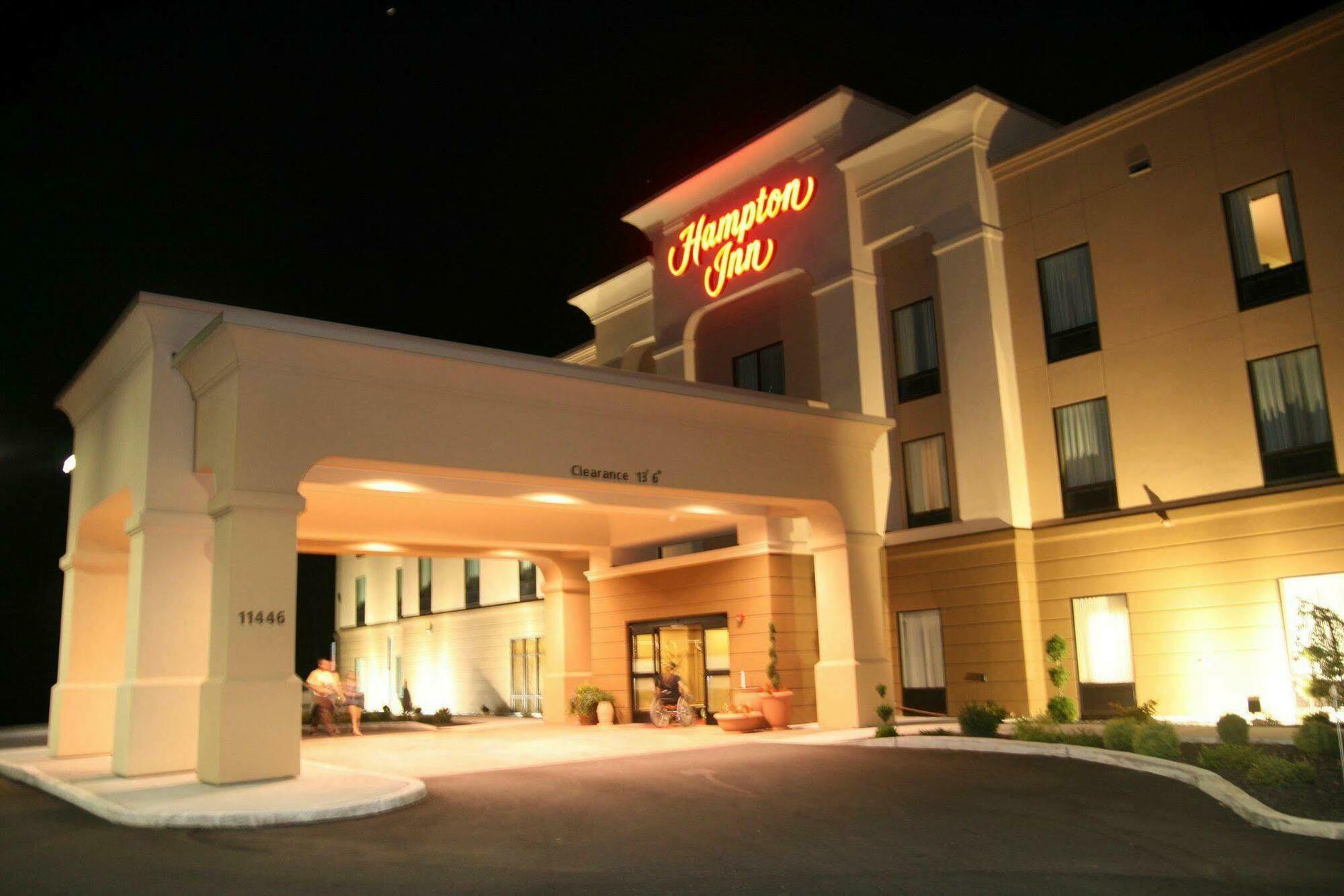 Hampton Inn Meadville Extérieur photo